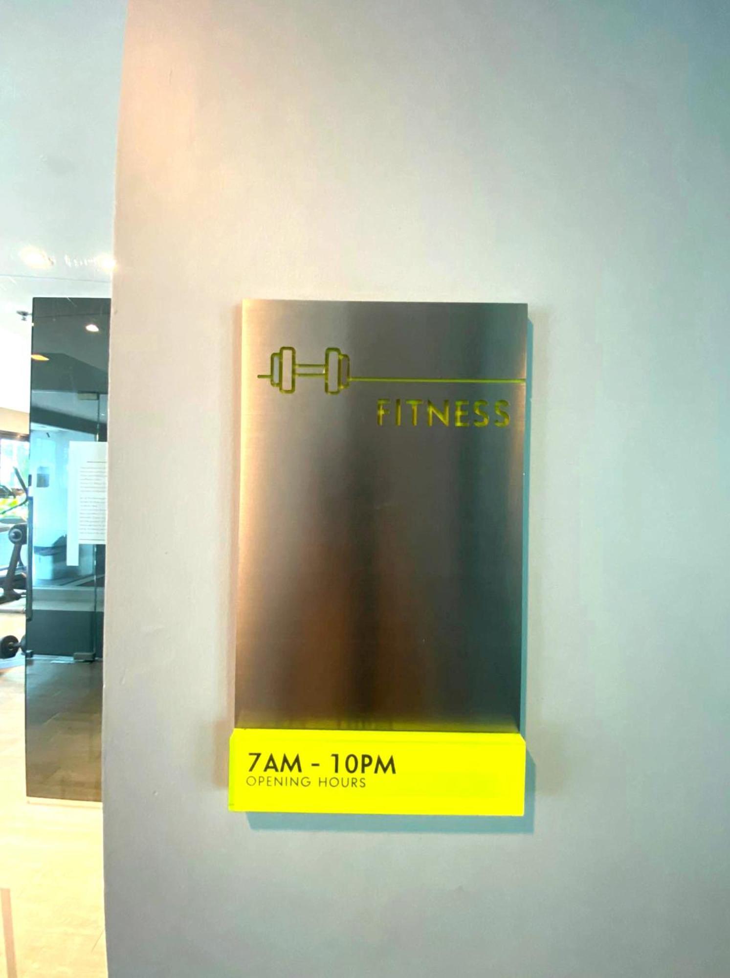 The Base Horizon Central Pattaya Exterior photo